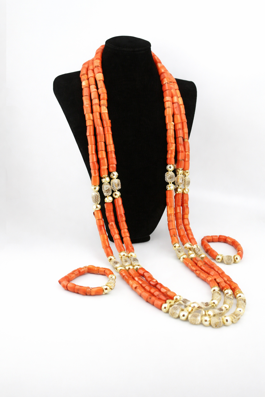 Nigerian Benin Coral Beads Bridal Jewelry Set Nigerian Benin Coral Beads Bridal Jewelry Set